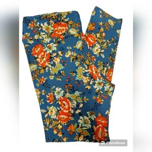 LulaRoe leggings, blue w/ flowers TC (tall & curvy)